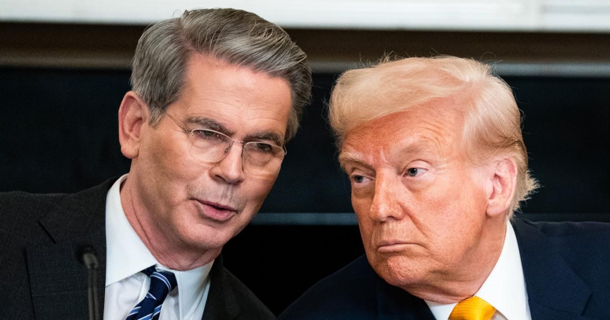 TT Trump dọa áp thuế trở lại nếu không đạt thỏa thuận