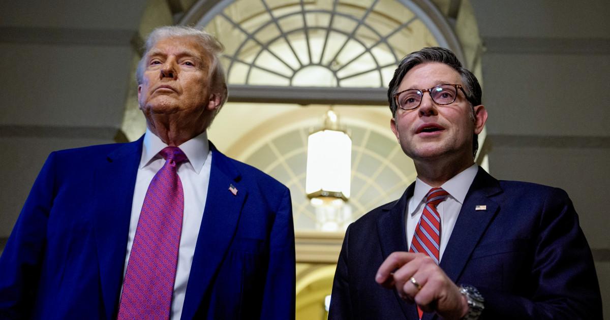 TT Trump chứng tỏ uy quyền khi QH thông qua ‘Dự luật lớn’