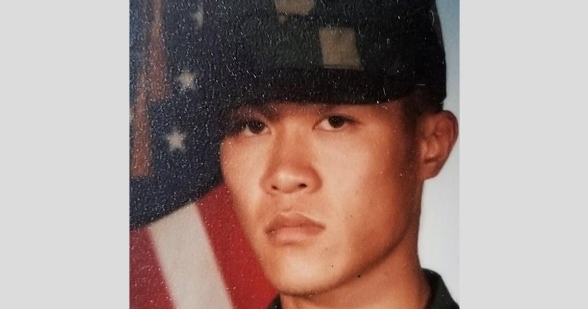 Cựu binh Purple Heart tự trục xuất nói PTSD trầm trọng hơn