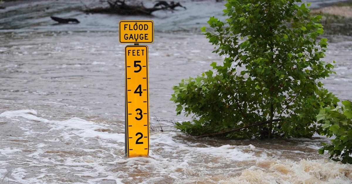 Texas: Ít nhất 20 nữ sinh mất tích do lũ lụt