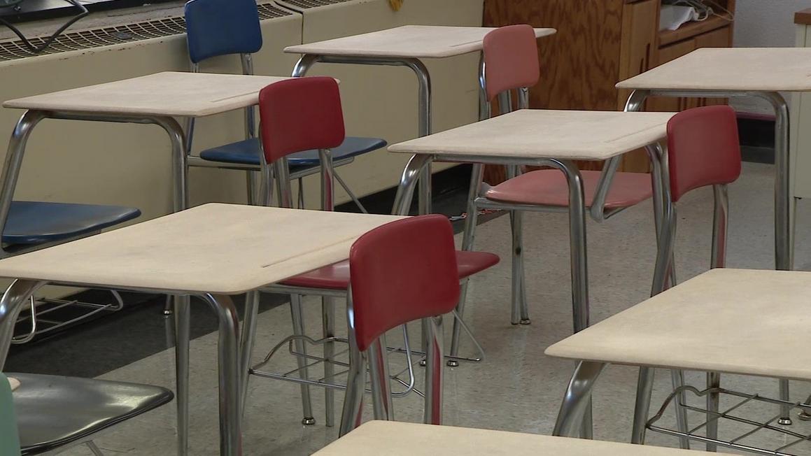 3ae4f48b desks in a classroom