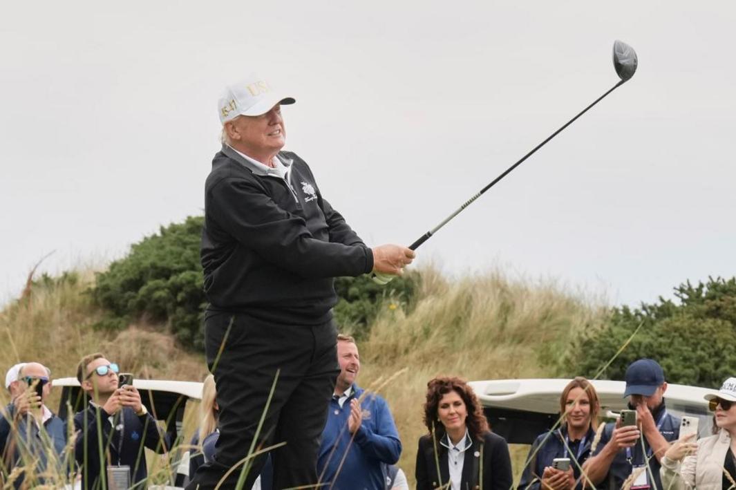 APTOPIX Trump Scotland 10125 1 1