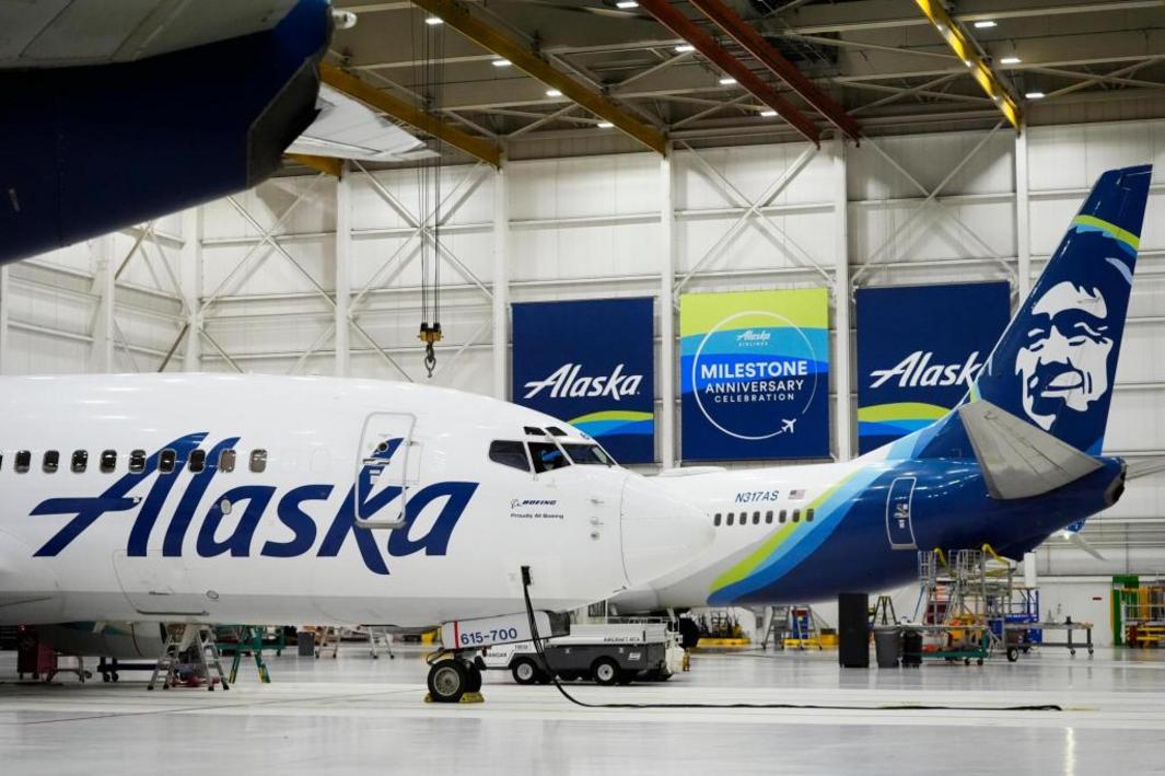 Alaska Airlines Grounded 06536