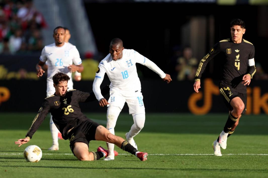 Mexico thắng Honduras, chung kết Gold Cup gặp Hoa Kỳ