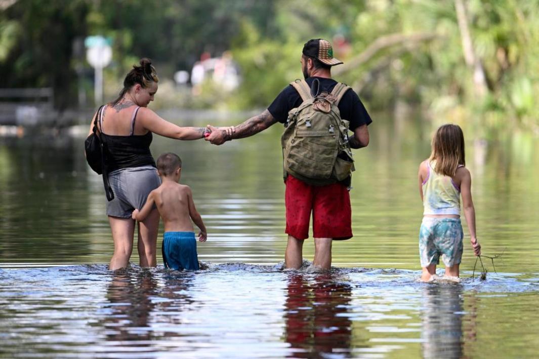 Climate Hurricane Forecasting 27369 1