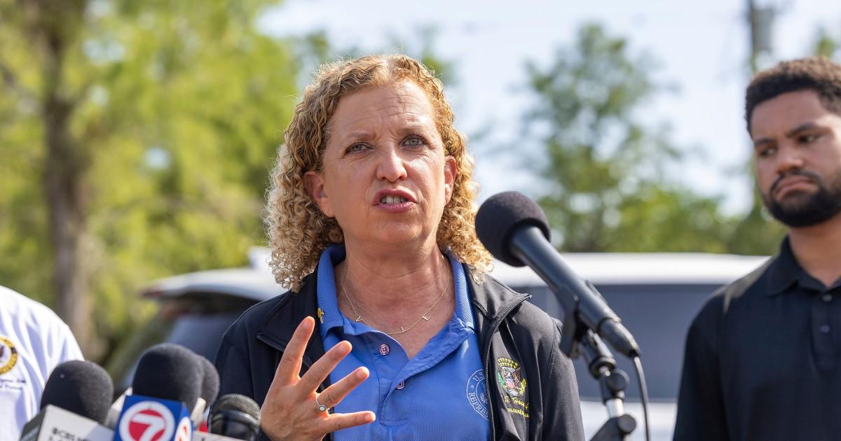 Everglades alcatraz detention Wasserman schultz frost ap 1baf77
