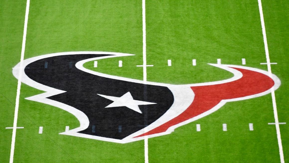 Texans quyên 0K cứu trợ lũ lụt miền Trung Texas
