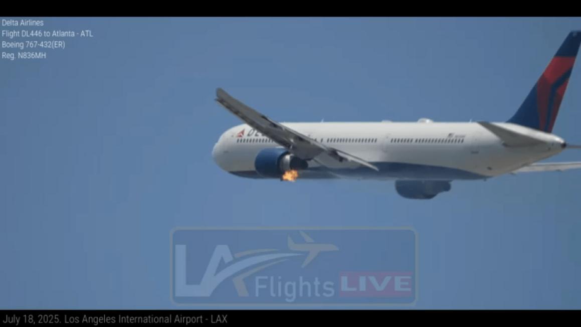 LAX DELTA flight