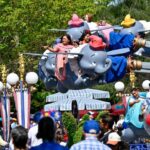 Disneyland lại hết vé năm theo tháng cho tất cả các loại