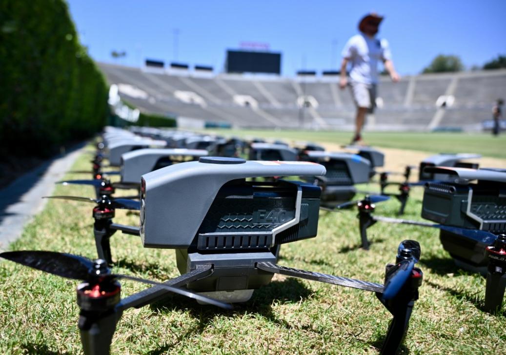 Rose Bowl thay pháo hoa bằng trình diễn máy bay không người lái