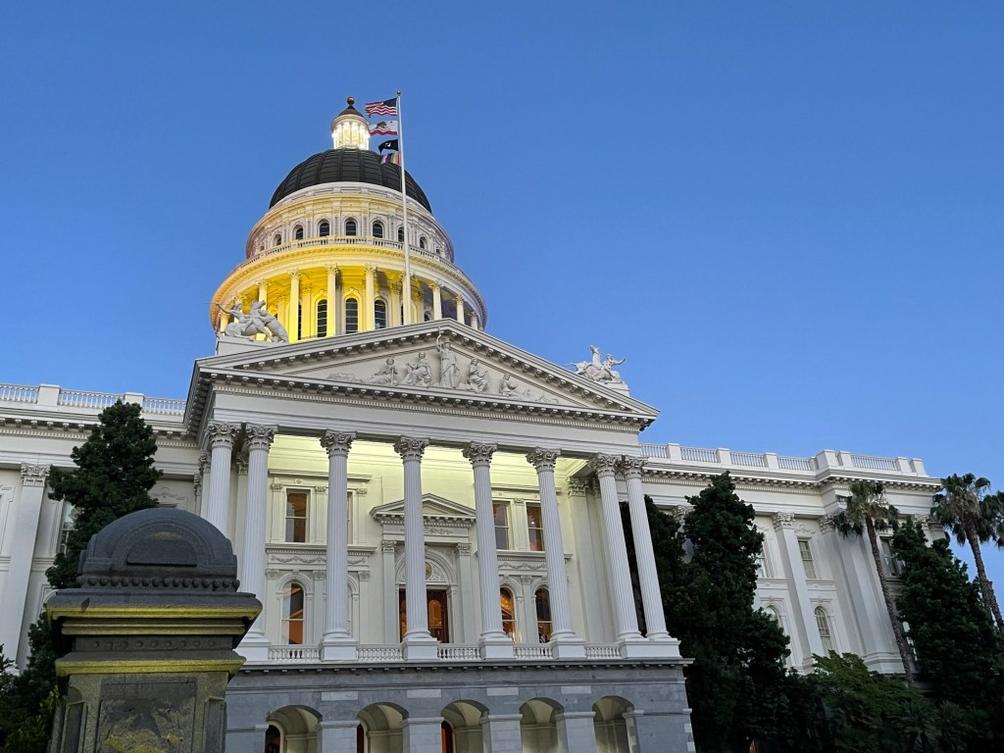 California có thể sớm thông qua dự luật tăng thuế?