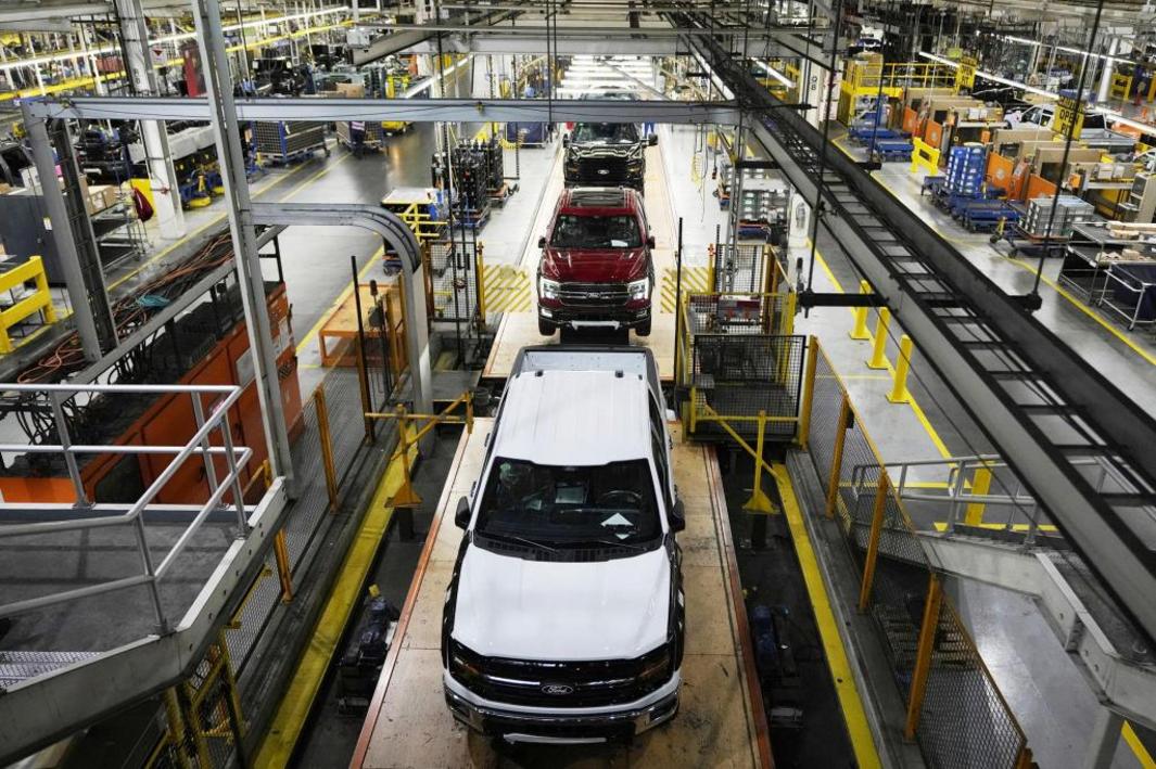 Tax Cuts Auto Loans Things to Know 16811 1