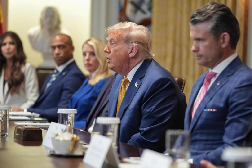 Trump bác bỏ năng lượng gió, đưa thông tin sai lệch