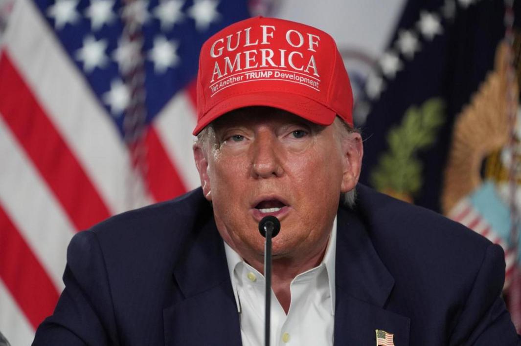 Paramount trả  triệu dàn xếp vụ kiện với TT Trump