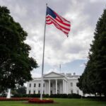 Chính quyền Trump triển khai hệ thống theo dõi sức khỏe tư nhân mới với sự hỗ trợ của Big Tech