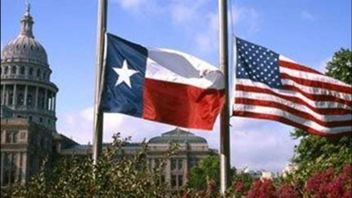 Thống đốc Texas yêu cầu treo cờ rủ tưởng niệm nạn nhân lũ lụt