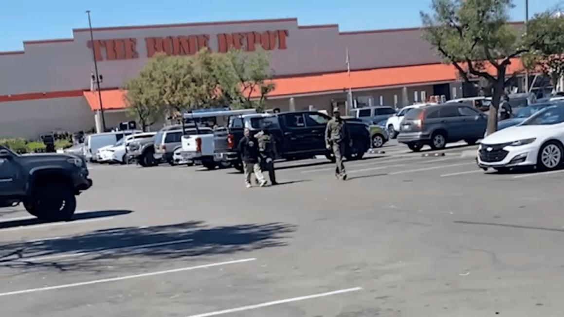 DHS: 37 người bị bắt tại ba cửa hàng Home Depot