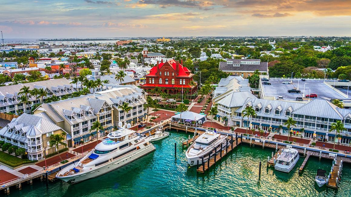 Key West Lật Lại Quyết Định, Tiếp Tục Hợp Tác Với ICE