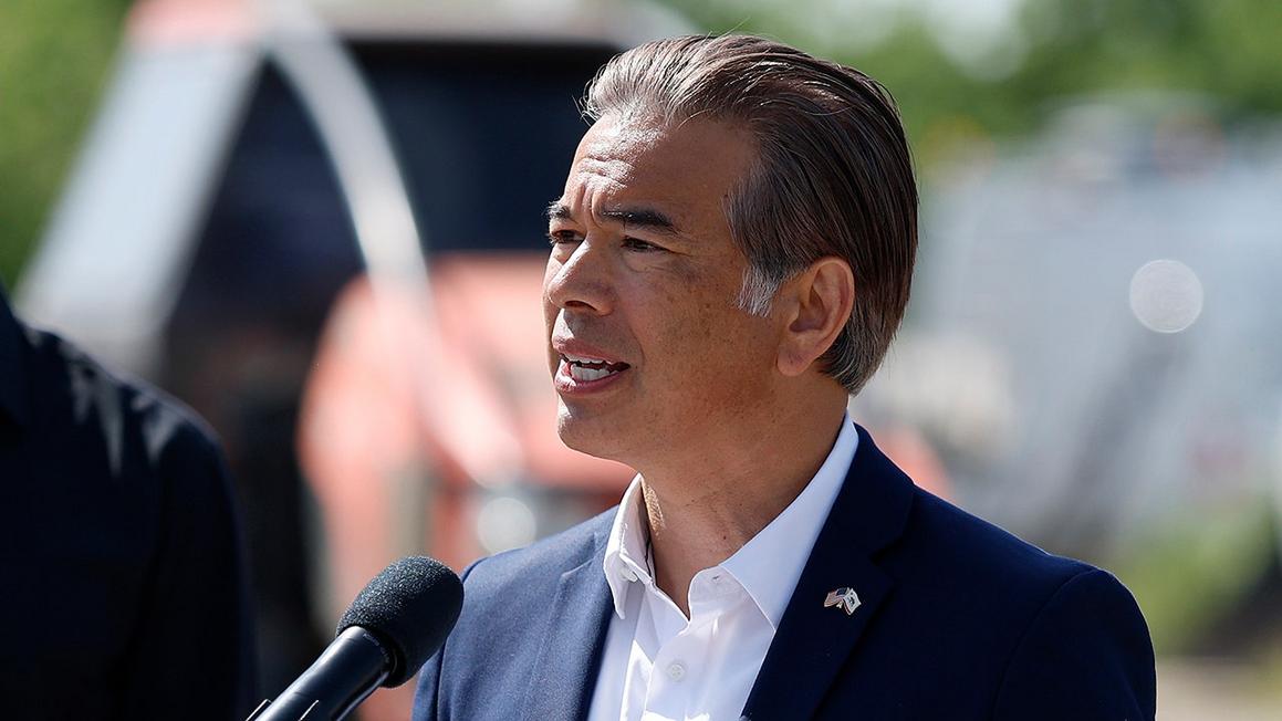 California kiện Tòa Bạch Ốc về dữ liệu Medicaid