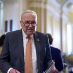 Thượng Nghị Sĩ Schumer Dùng Luật Cổ Để Ép Chính Quyền Trump Công Khai Hồ Sơ Epstein