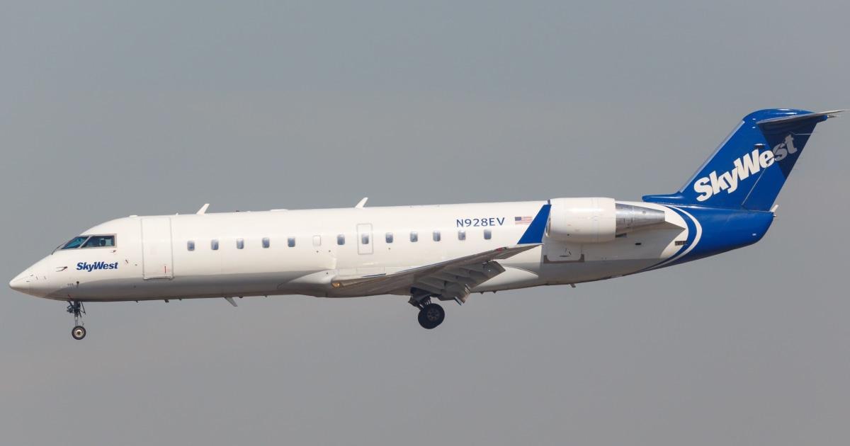 skywest 2016 AP 9828b4