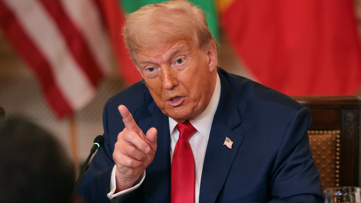 TT Trump: Dự luật ‘bịt mặt’ là ghét Mỹ