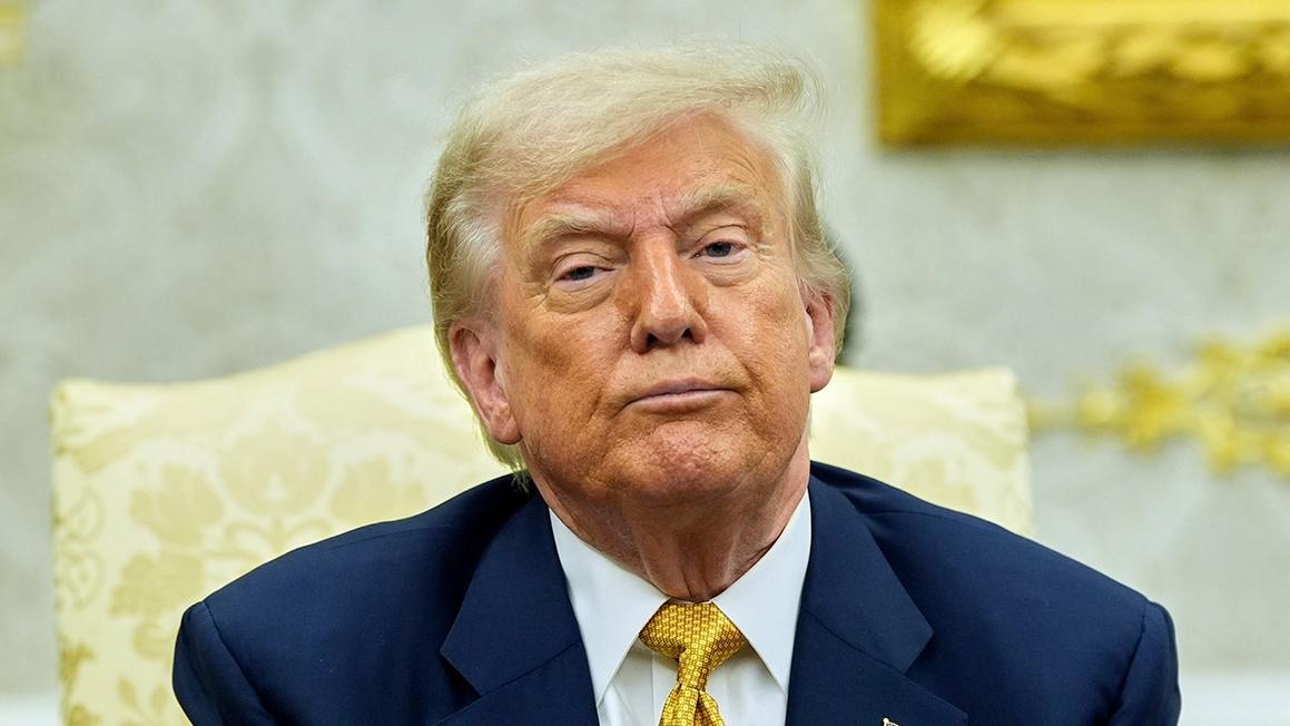trump oval office bahrain