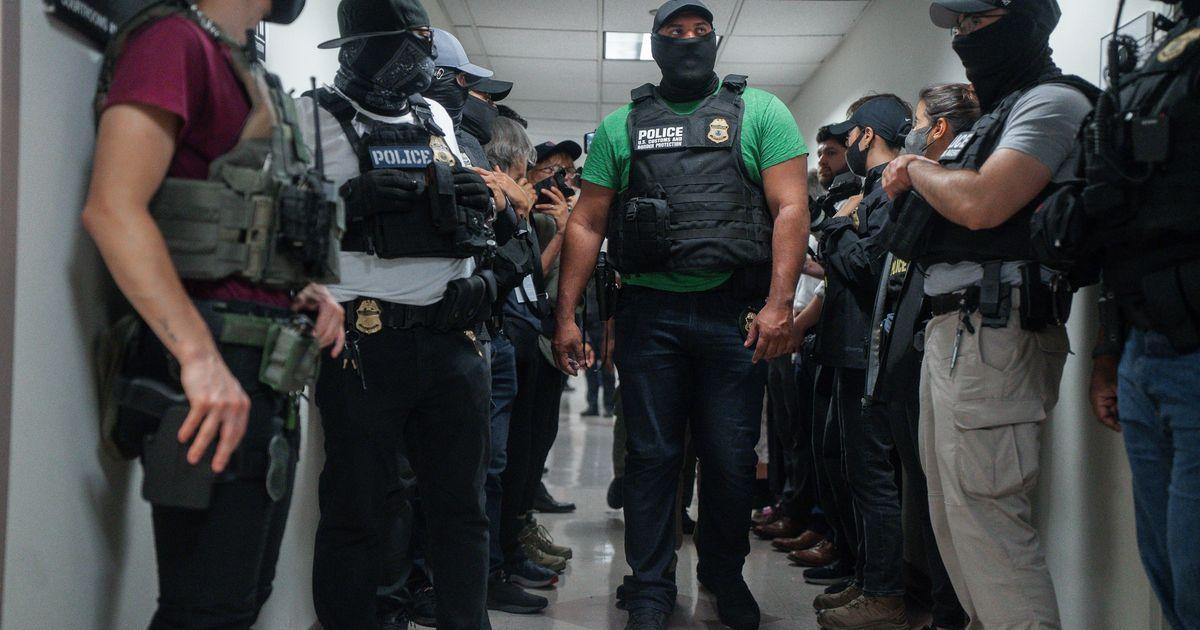 urnpublicidap.orge1c2322c3f88c1f7d7e83c8c42109cb6Immigration Detention 65229