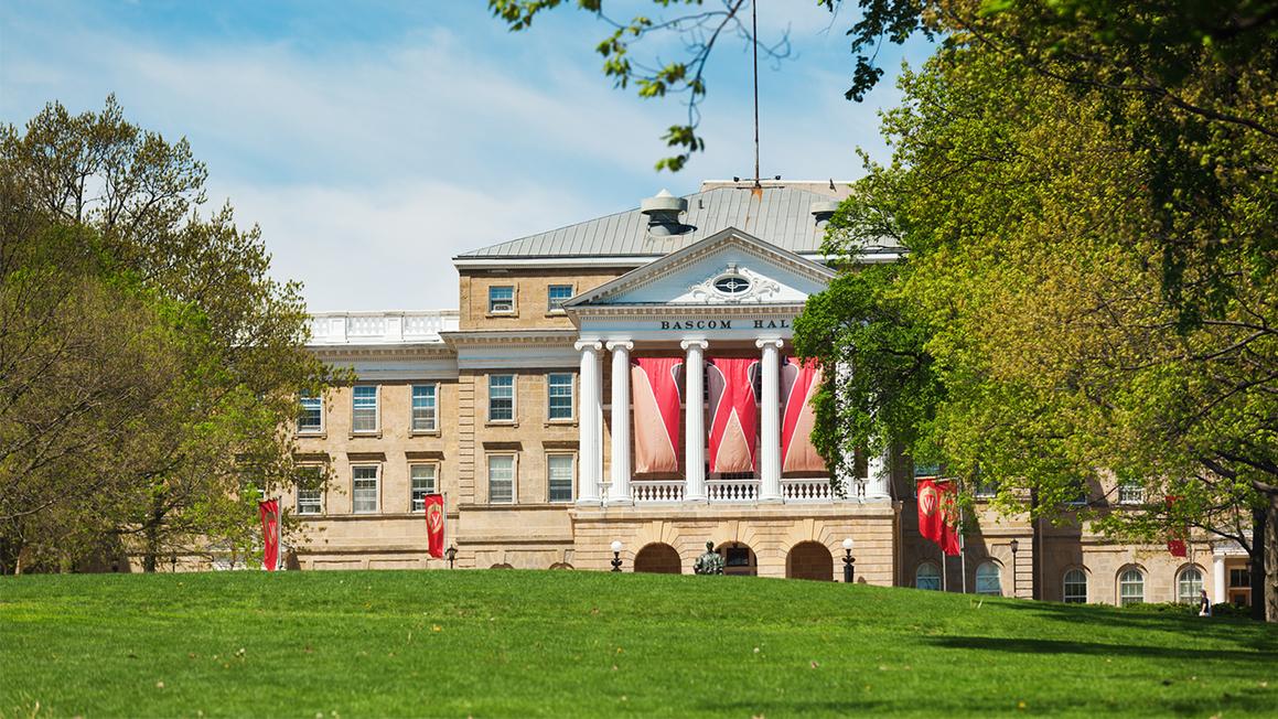 uw.m