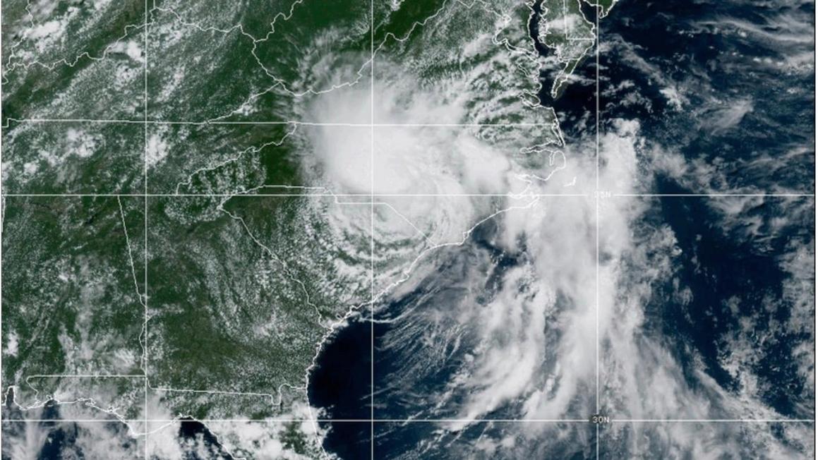 Lũ lụt ở North Carolina buộc hàng chục người phải rời nhà