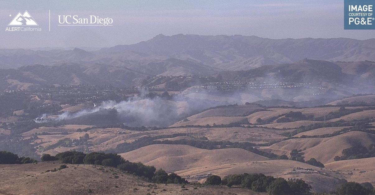 17423186 080325 kgo eden canyon fire img