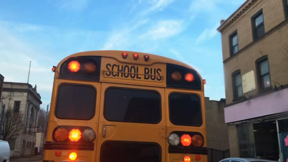 17476059 080825 ktrk bus img