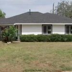 Giáo viên nghỉ hưu ở Houston nhận 100.000 đô la bồi thường sau khi mất nhà trong vụ lừa đảo giấy tờ