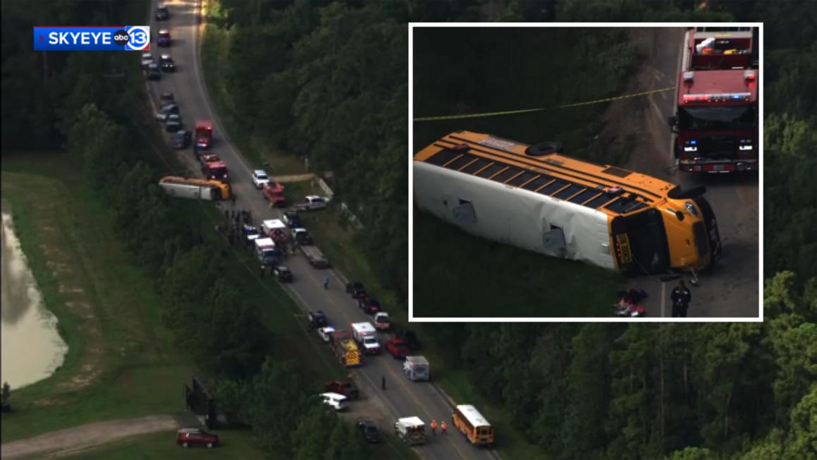 17523778 081325 ktrk celeveland isd bus crash img