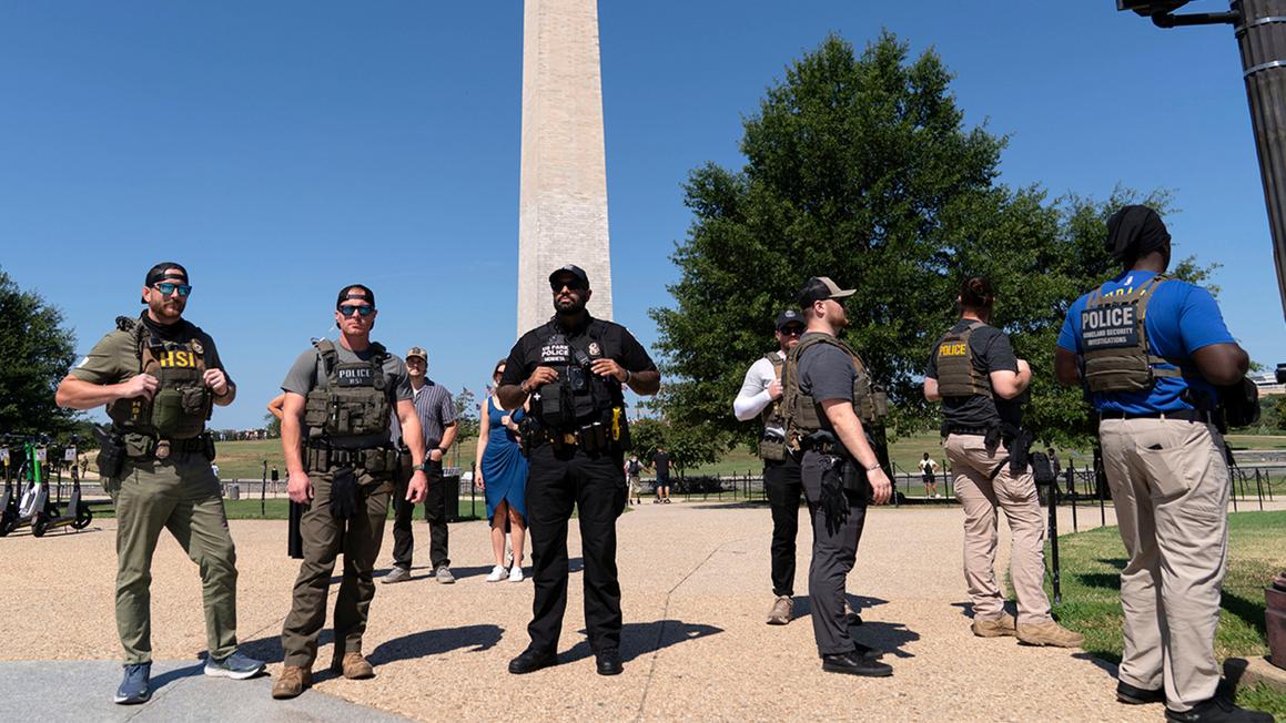 17636060 trump DC military clean TN img 1