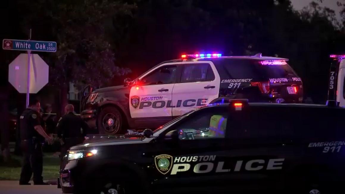 17638741 082425 ktrk houston police cruiser img