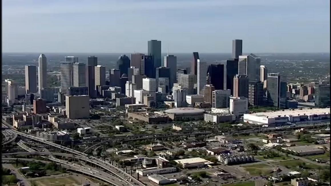 17646398 082525 ktrk houston skyline img