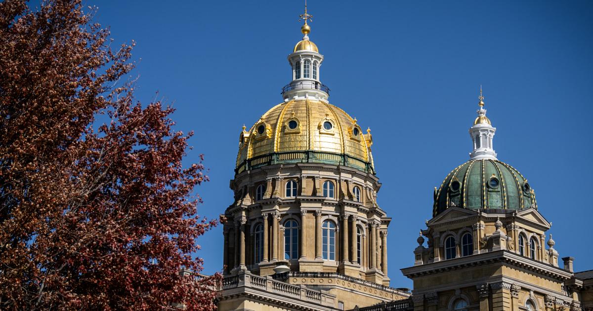 Dân chủ Iowa giành lại ghế Thượng viện, phá vỡ đa số tuyệt đối của Cộng hòa 1 250826 iowa state capitol ew 1028p ee6785