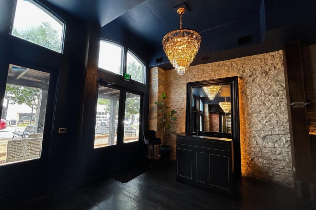 Nhà hàng và quầy cocktail The Dime sắp khai trương tại trung tâm Round Rock