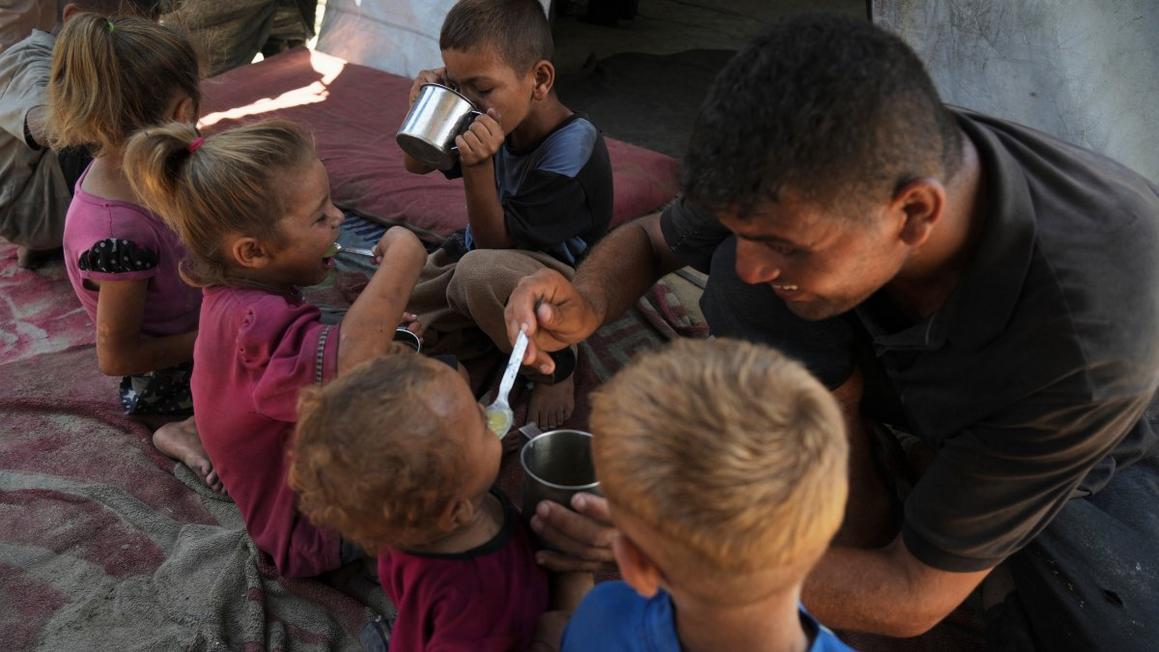 Gia đình Gaza vật lộn sinh tồn trong nạn đói