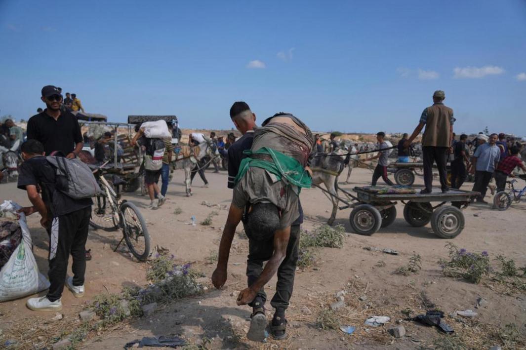 Hàng chục người thiệt mạng khi người Palestine tại Gaza tranh giành hàng cứu trợ