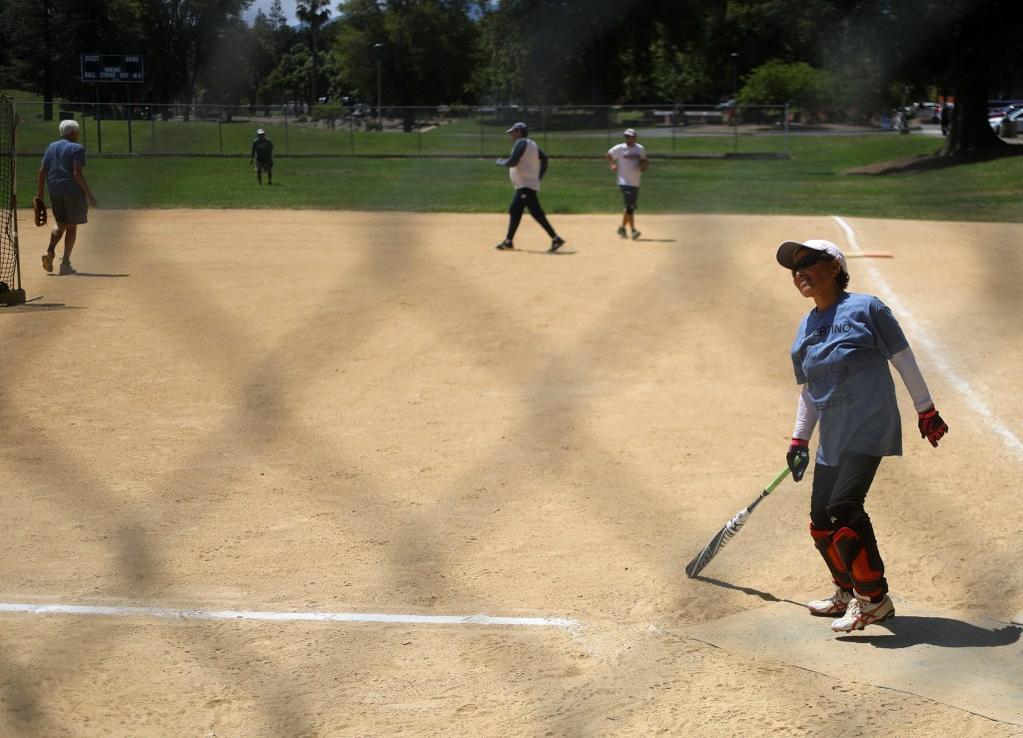 CUP L SOFTBALL 0714 2
