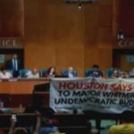Hội đồng Thành phố Houston thông qua kế hoạch phục hồi thiên tai, phân bổ 100 triệu đô la cho sửa chữa nhà ở
