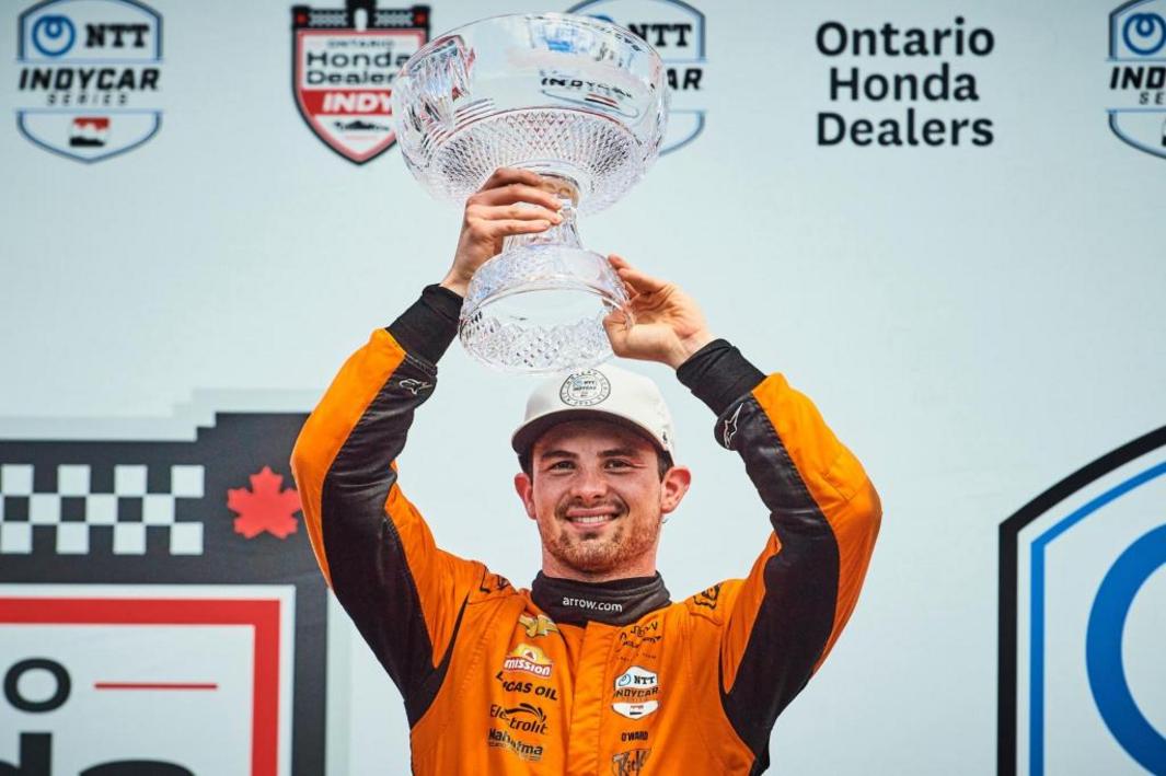 IndyCar Toronto Auto Racing 97460 1