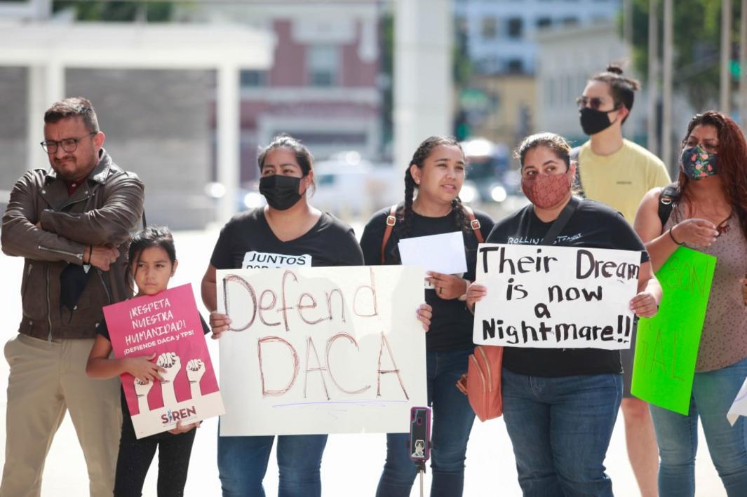 Người thuộc diện DACA không còn đủ điều kiện bảo hiểm y tế ACA