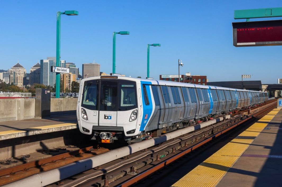 SJM L RIDERSHIP 1004 16