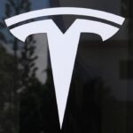 Bồi Thẩm Đoàn Phán Quyết Tesla Bồi Thường Hơn 240 Triệu Đô La Trong Vụ Tai Nạn Tự Lái