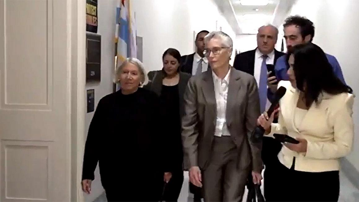 anita dunn questioned by fox news capitol hill