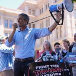 Ông Beto O’Rourke tài trợ cho các Dân biểu Texas bỏ phiếu