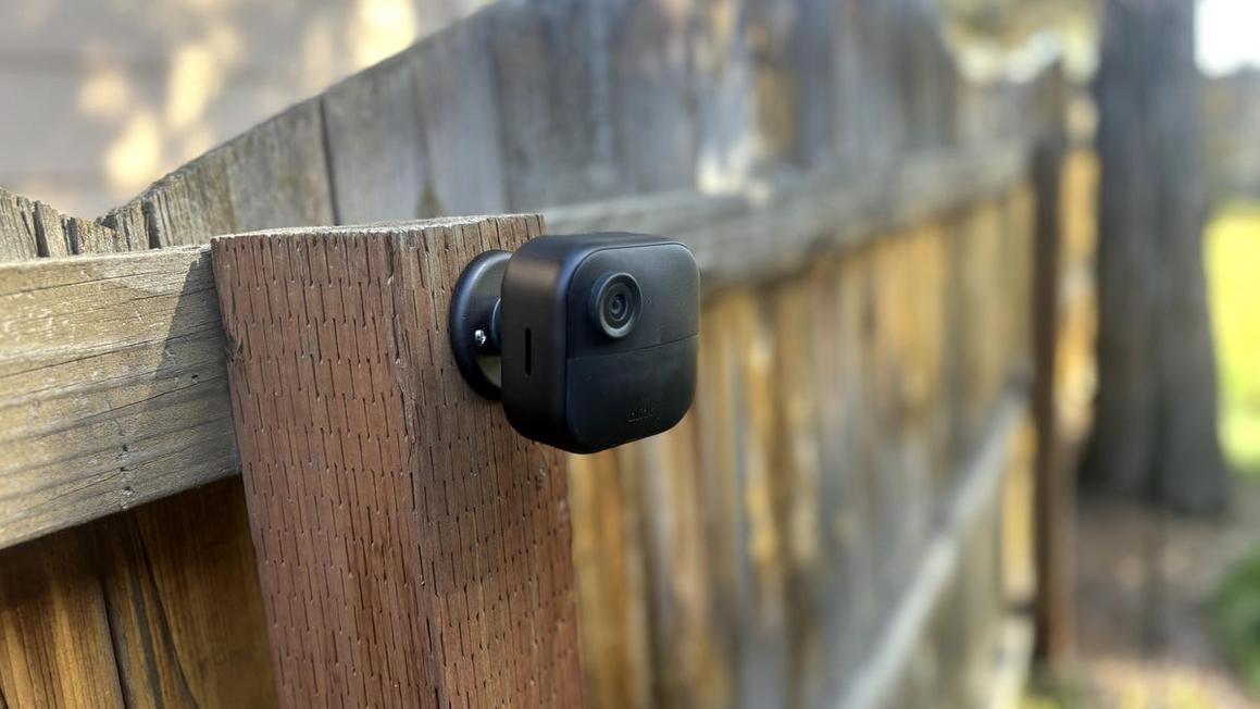 Đánh Giá Camera An Ninh Blink Outdoor 4: Tuổi Thọ Pin Ấn Tượng